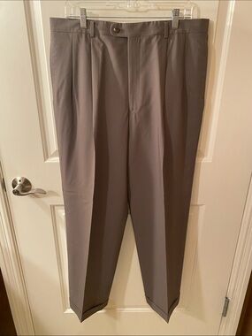 Men’s Hickey Freeman Green Pleated Dress Pants